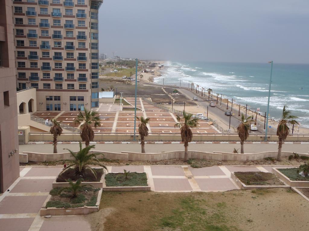 Marom Apartments Hof Hacarmel Haifa Exterior foto